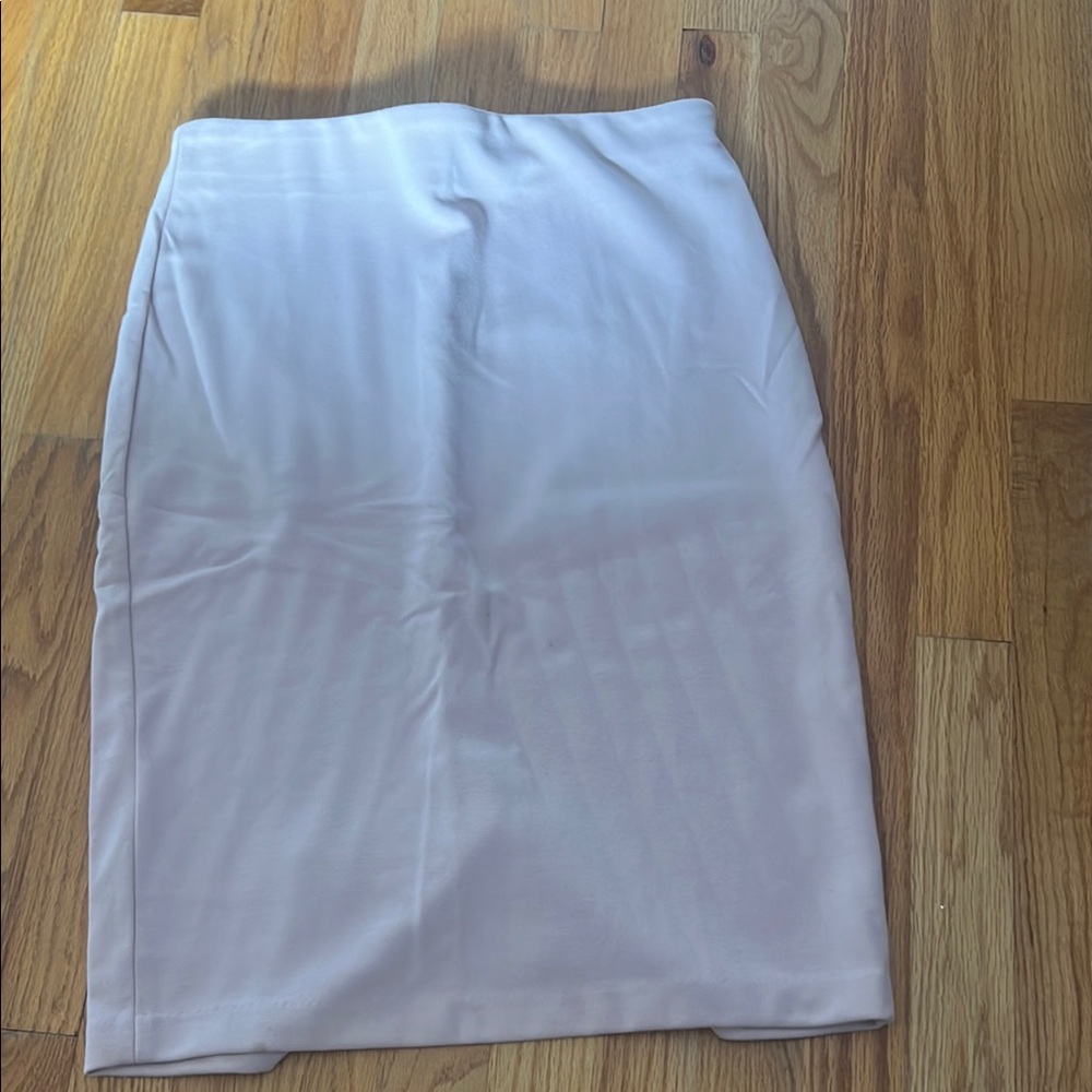 Elegant light pink Women's pencil skirt